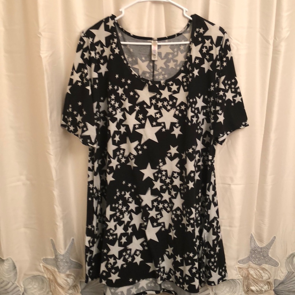 Lularoe Perfect T